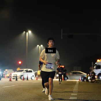 Runner Photo 7407340