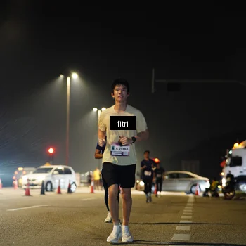 Runner Photo 7407355