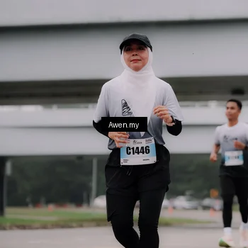 Runner Photo 7407362