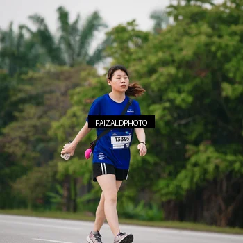 Runner Photo 7407363