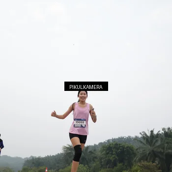 Runner Photo 7407365