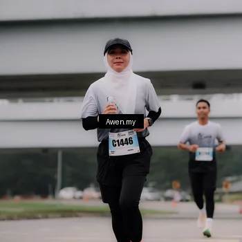 Runner Photo 7407373