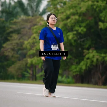 Runner Photo 7407400