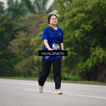 Runner Photo 7407403