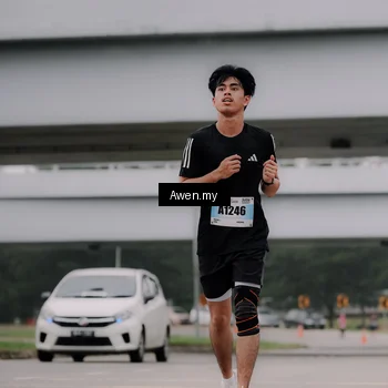 Runner Photo 7407411