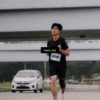 Runner Photo 7407427