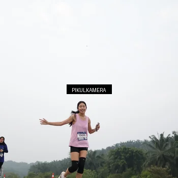 Runner Photo 7407448