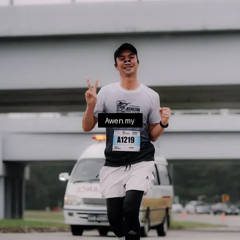 Runner Photo 7407461