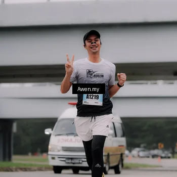 Runner Photo 7407465