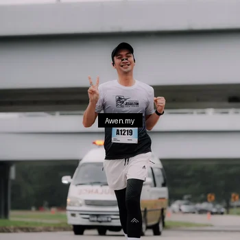 Runner Photo 7407470