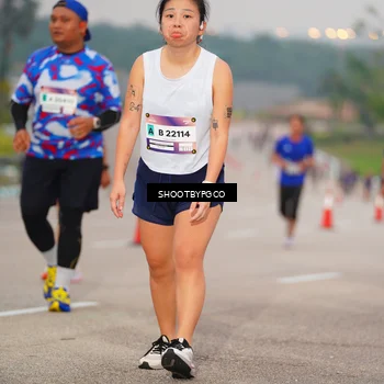 Runner Photo 7407535