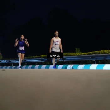 Runner Photo 7407551