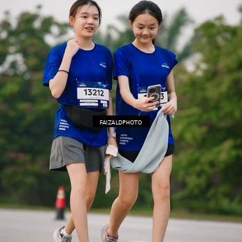 Runner Photo 7407553