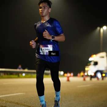 Runner Photo 7407554