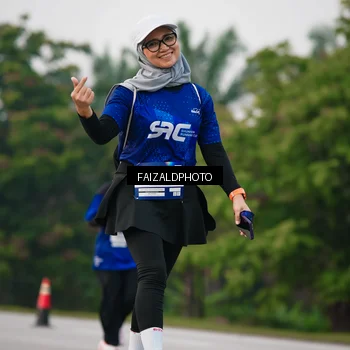 Runner Photo 7407633