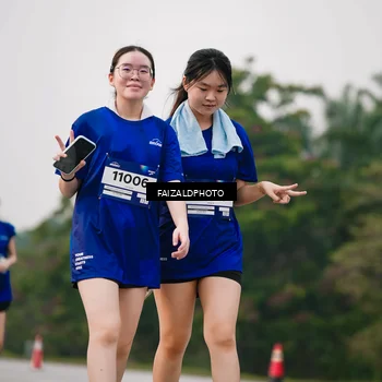 Runner Photo 7407641