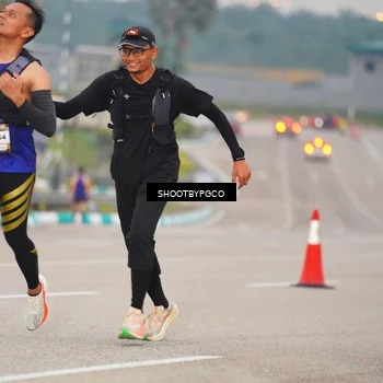 Runner Photo 7407653