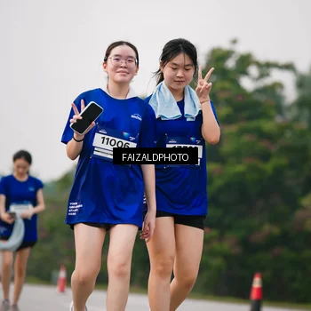 Runner Photo 7407666