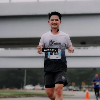 Runner Photo 7407715