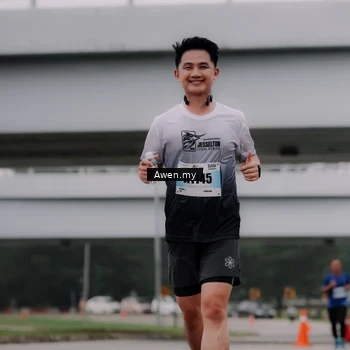 Runner Photo 7407727