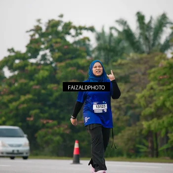 Runner Photo 7407734
