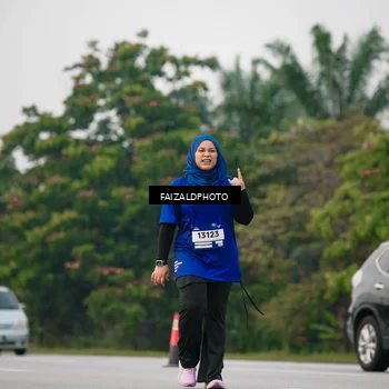 Runner Photo 7407749