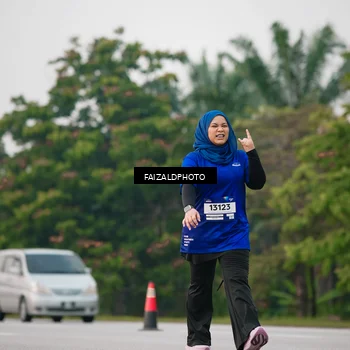 Runner Photo 7407751