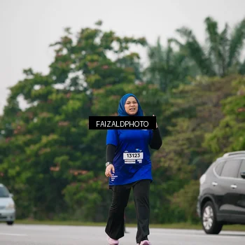 Runner Photo 7407758