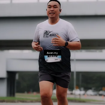 Runner Photo 7407778