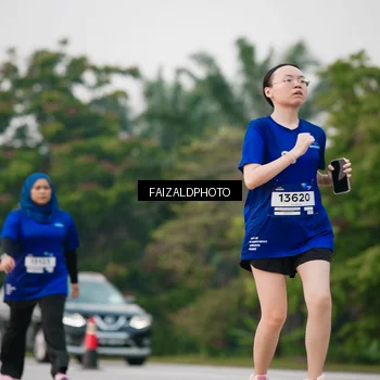 Runner Photo 7407799
