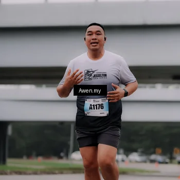 Runner Photo 7407806