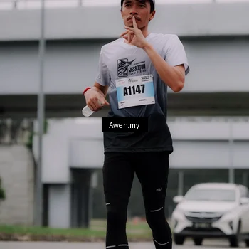 Runner Photo 7407811