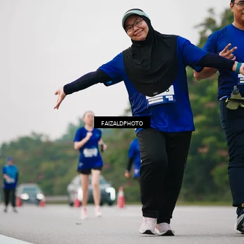 Runner Photo 7407830