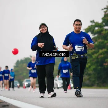 Runner Photo 7407835