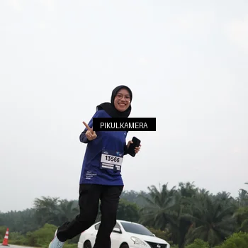Runner Photo 7407865