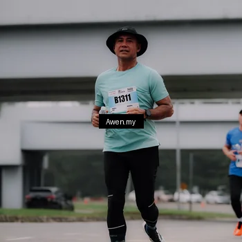 Runner Photo 7407871