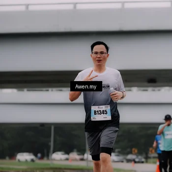 Runner Photo 7407881