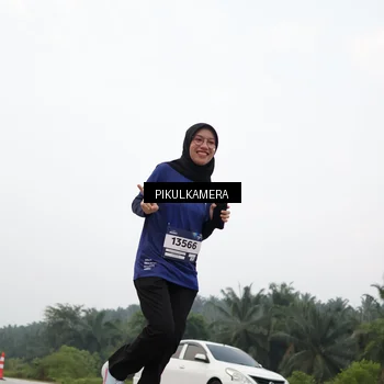 Runner Photo 7407901