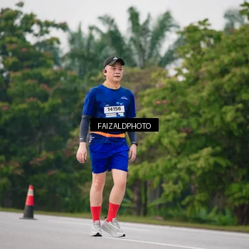 Runner Photo 7407927