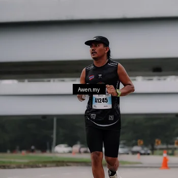 Runner Photo 7407947