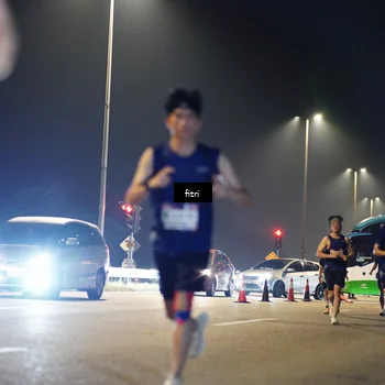 Runner Photo 7407976