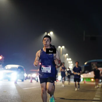 Runner Photo 7407977