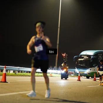 Runner Photo 7408042