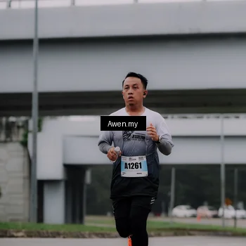 Runner Photo 7408109