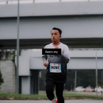 Runner Photo 7408110