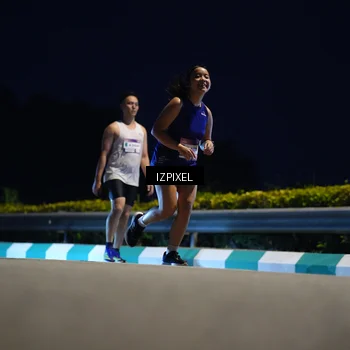 Runner Photo 7408173