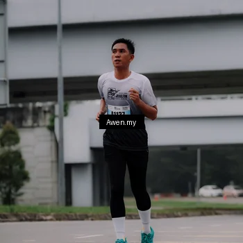 Runner Photo 7408174