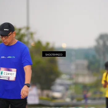 Runner Photo 7408220