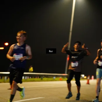 Runner Photo 7408233
