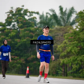Runner Photo 7408235